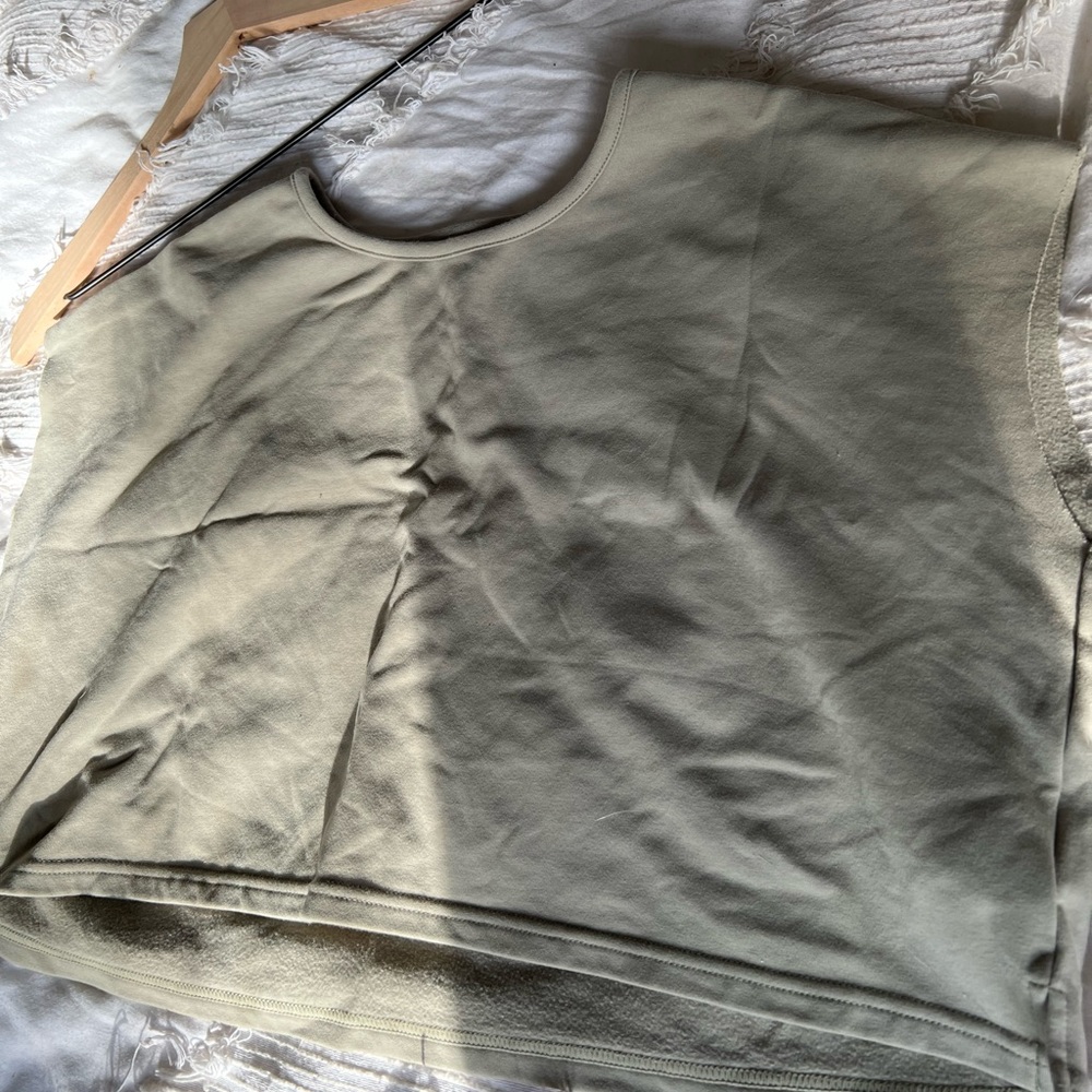 Ptula cropped shirt- Softest material!!